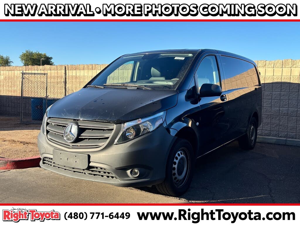 2022 Mercedes-Benz Metris Passenger RWD