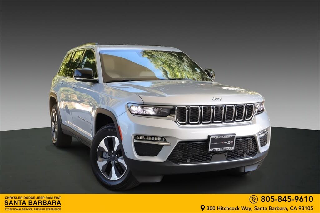 2023 Jeep Grand Cherokee Overland RWD