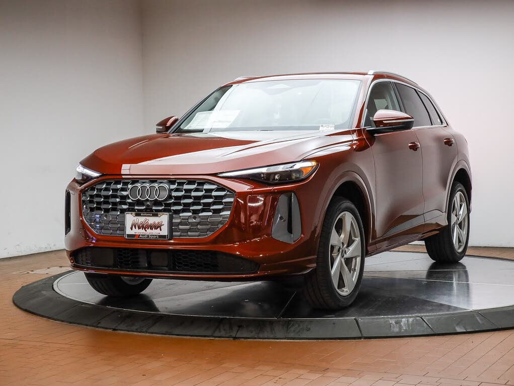 2025 Audi Q5 quattro Premium Plus 40 TFSI