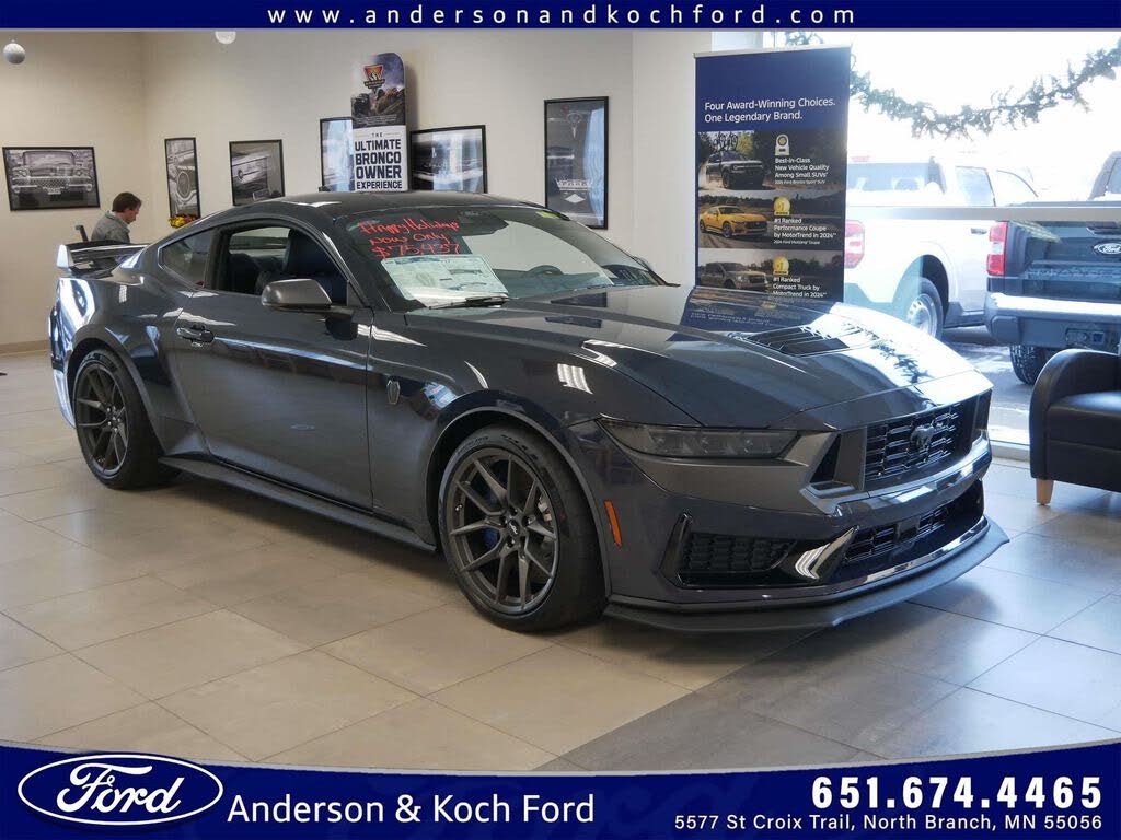 2025 Ford Mustang Dark Horse Fastback RWD
