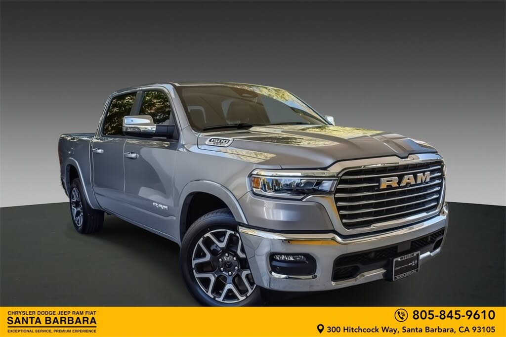 2025 RAM 1500 Laramie Crew Cab 4WD