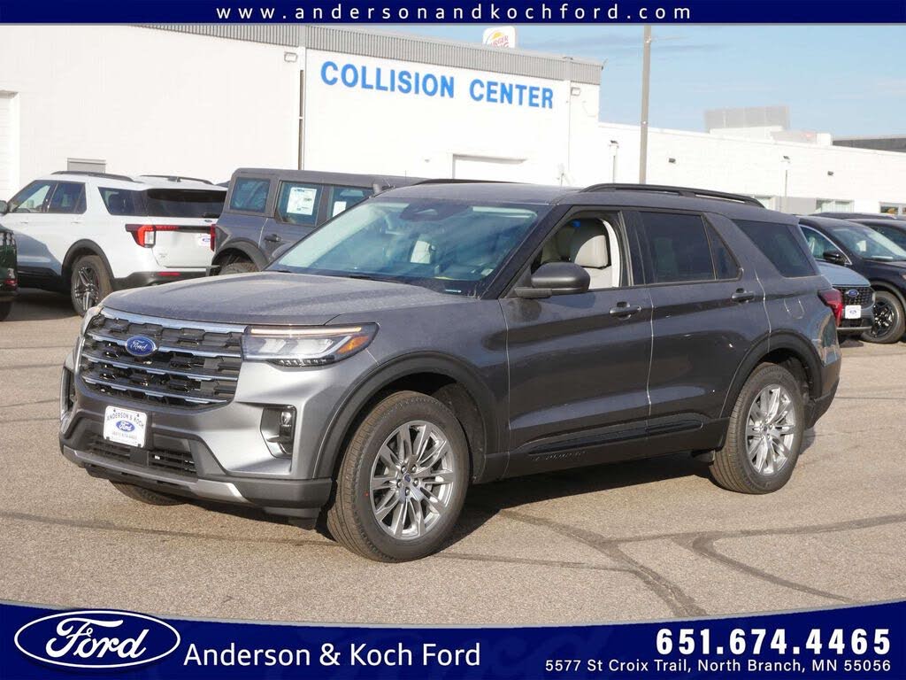 2026 Ford Explorer Active AWD