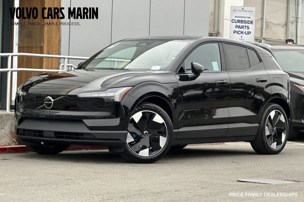 2026 Volvo EX30 Twin Plus eAWD