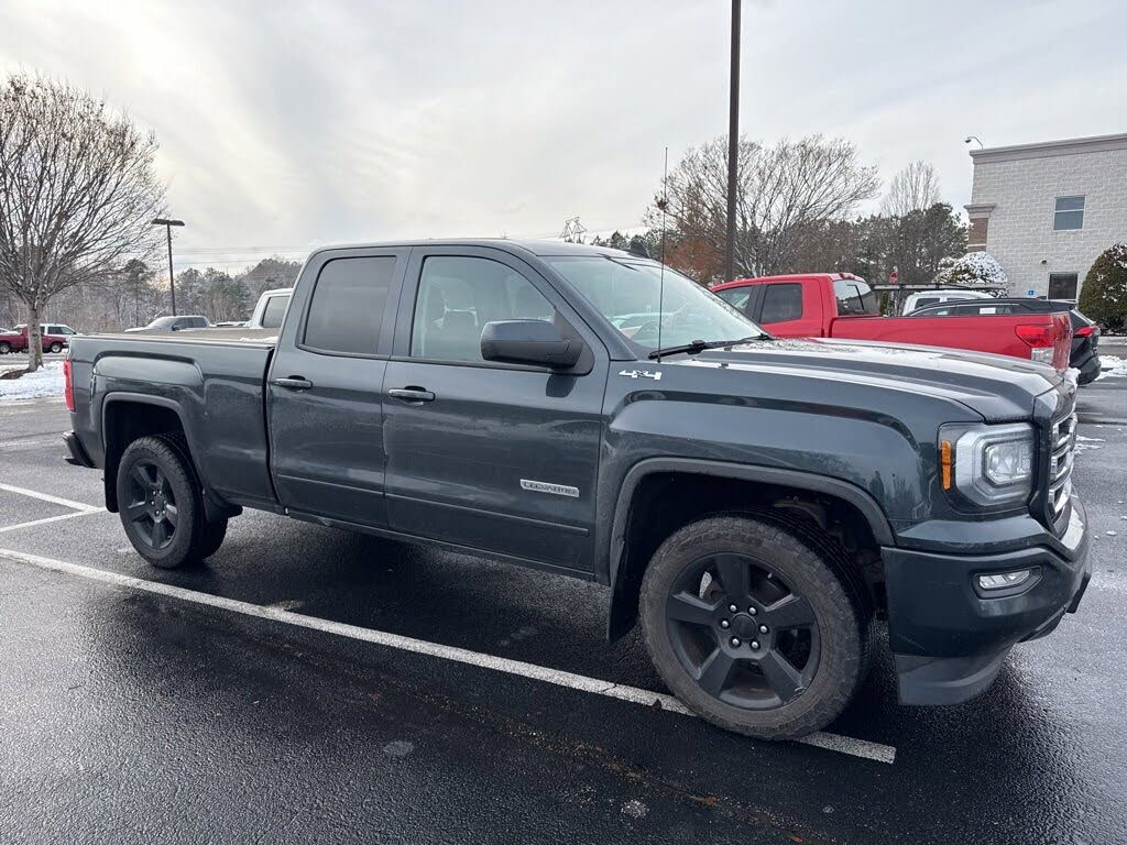 2017 GMC Sierra 1500 SLE Double Cab 4WD