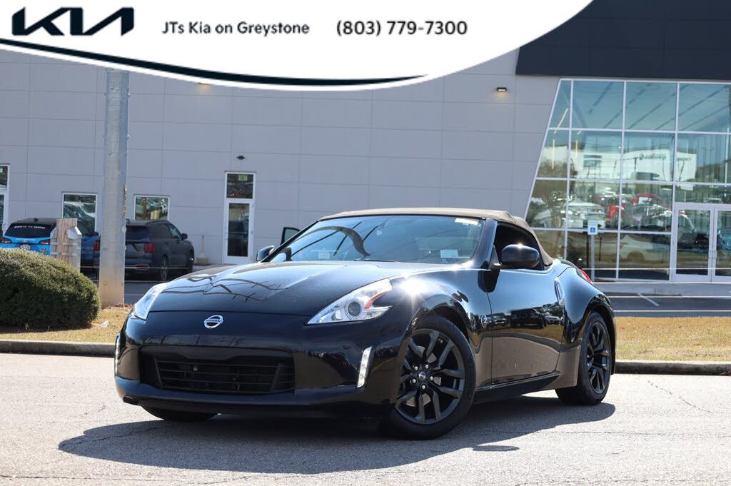 2017 Nissan 370Z Roadster Touring