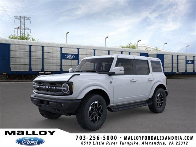 2025 Ford Bronco Outer Banks 4-Door 4WD
