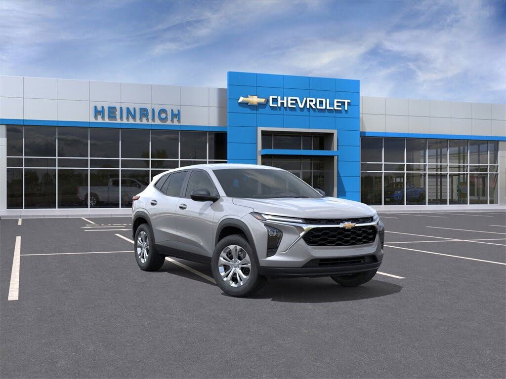 2026 Chevrolet Trax LS FWD