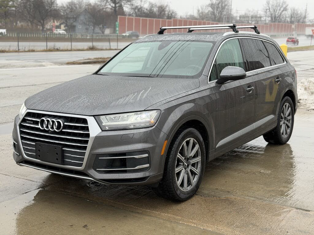 2019 Audi Q7 55 TFSI quattro Premium Plus