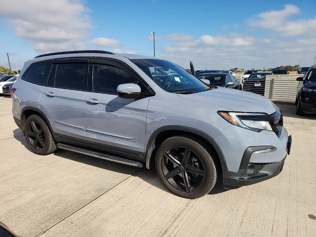 2022 Honda Pilot Black Edition AWD