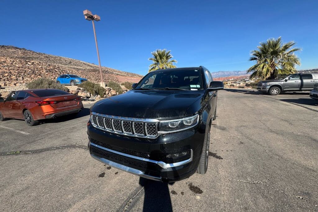 2022 Jeep Grand Wagoneer Series III 4WD