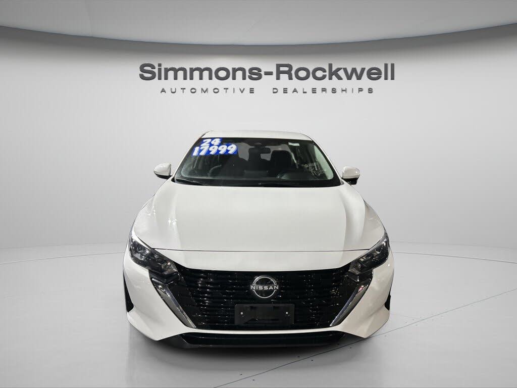 2024 Nissan Sentra SV FWD