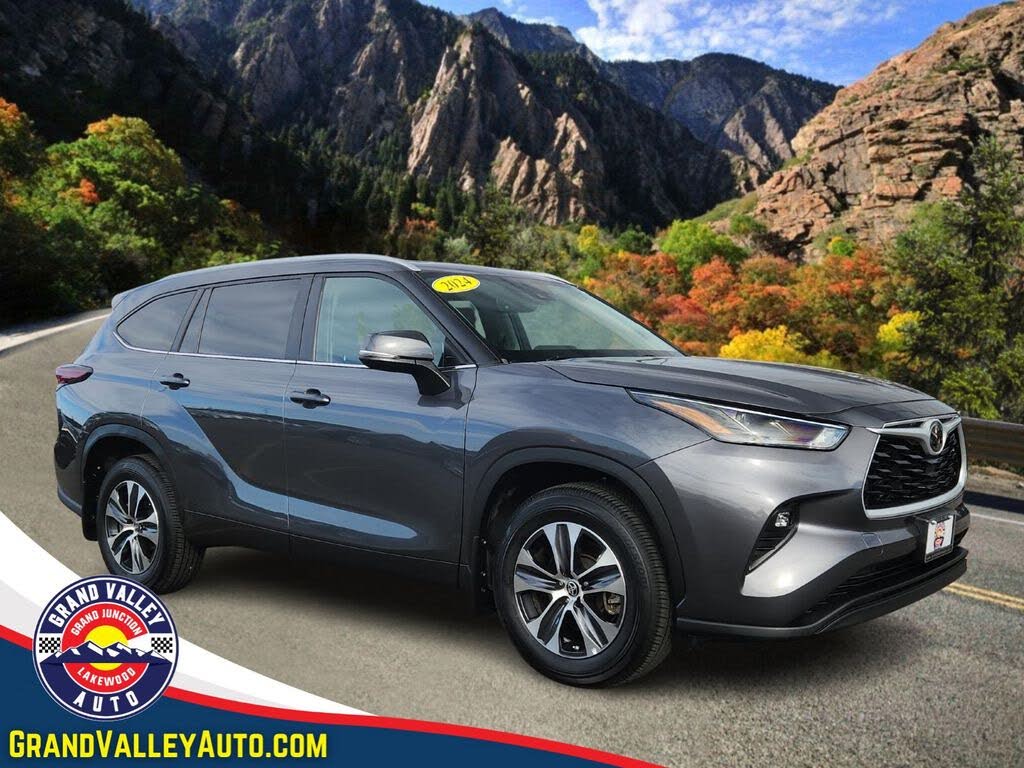 2024 Toyota Highlander XLE AWD