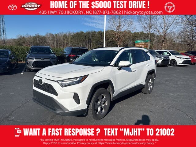 2024 Toyota RAV4 XLE FWD