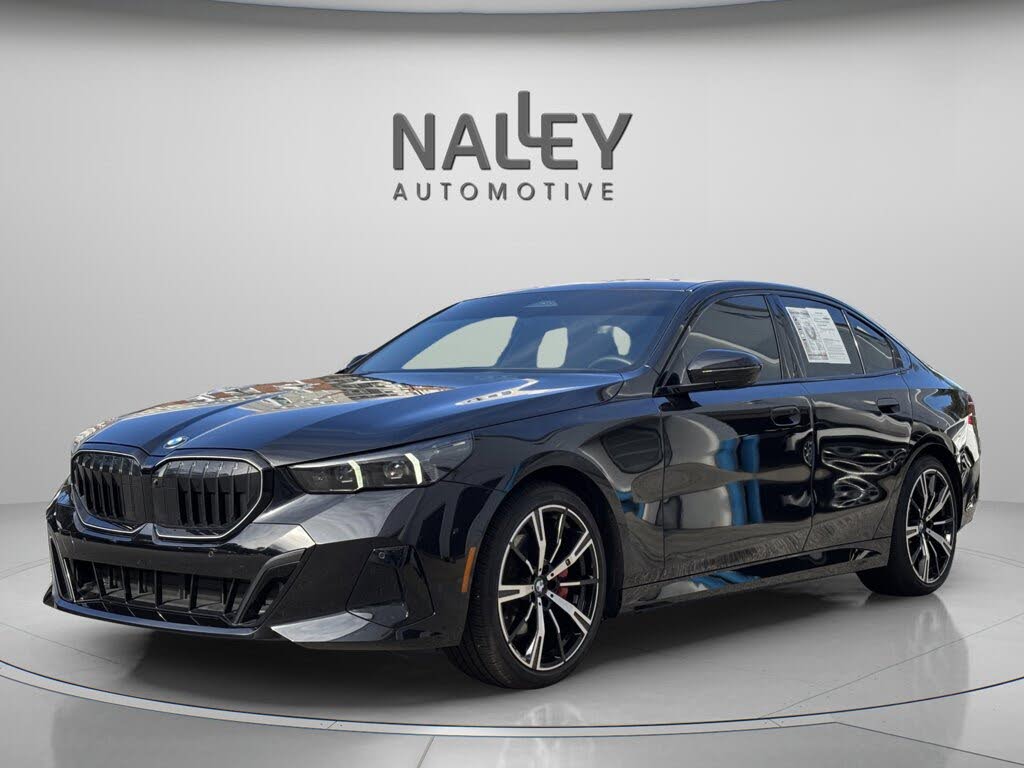 2025 BMW 5 Series 530i RWD