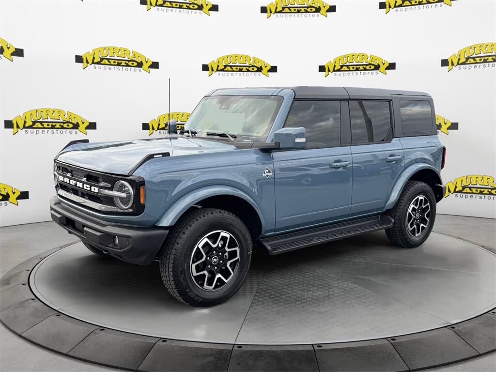 2025 Ford Bronco Outer Banks 4-Door 4WD