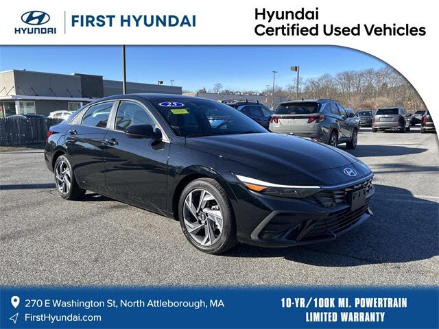 2025 Hyundai Elantra SEL Sport FWD