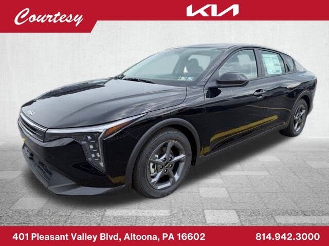 2025 Kia K4 LXS FWD