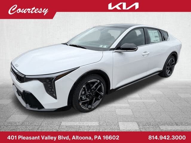 2025 Kia K4 GT-Line FWD