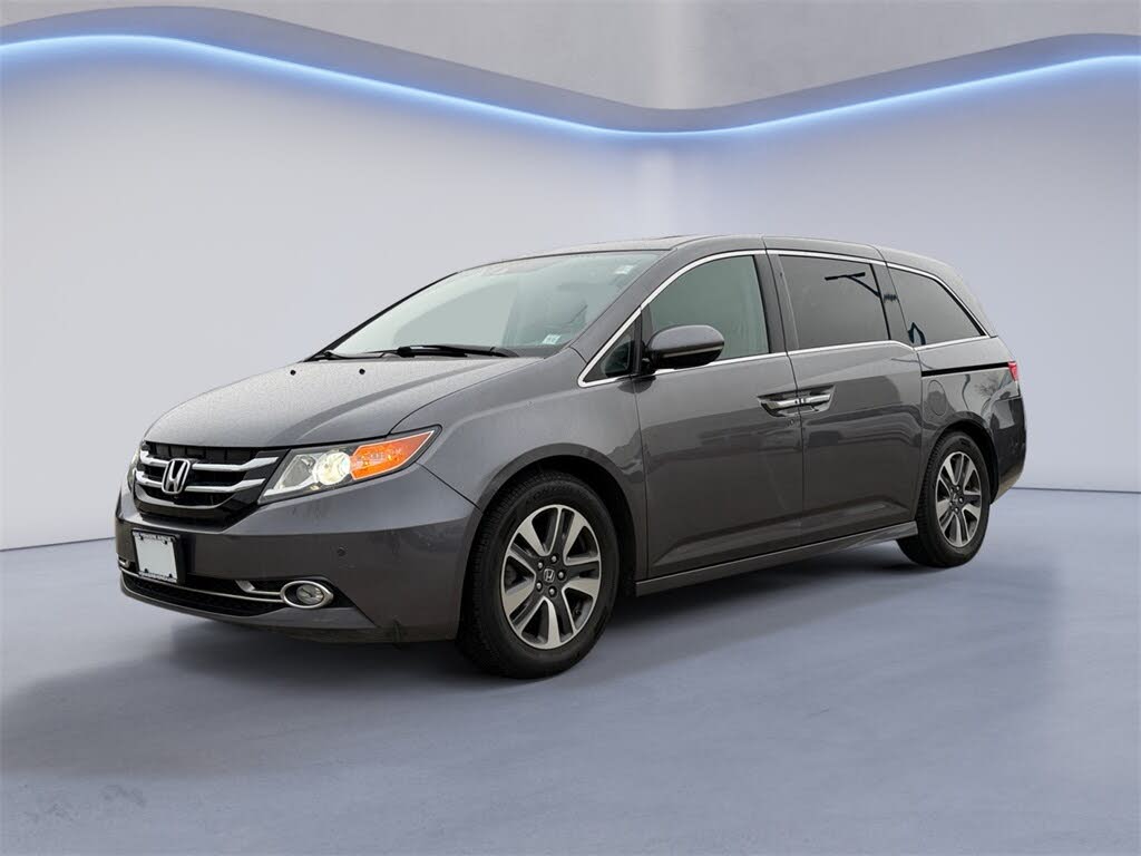 2015 Honda Odyssey Touring FWD