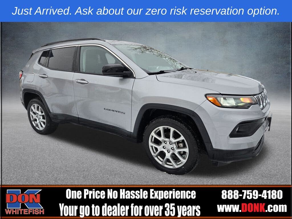 2022 Jeep Compass Latitude Lux 4WD