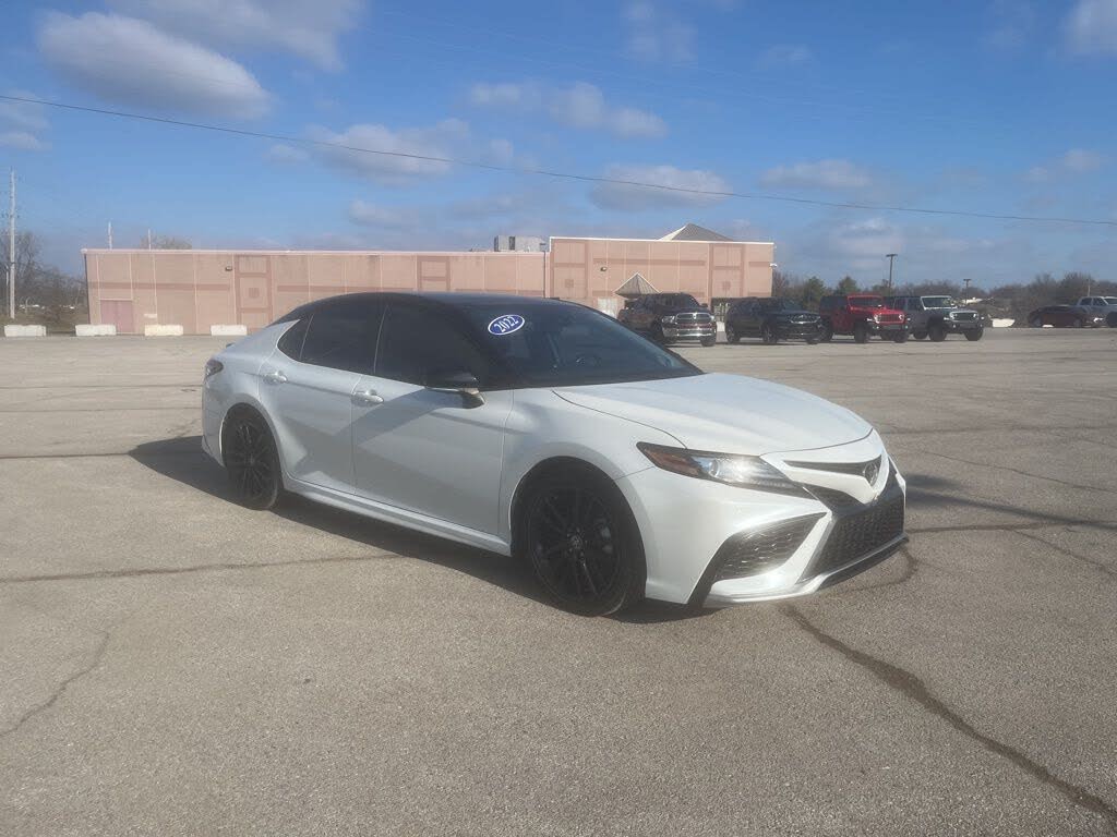 2022 Toyota Camry XSE FWD