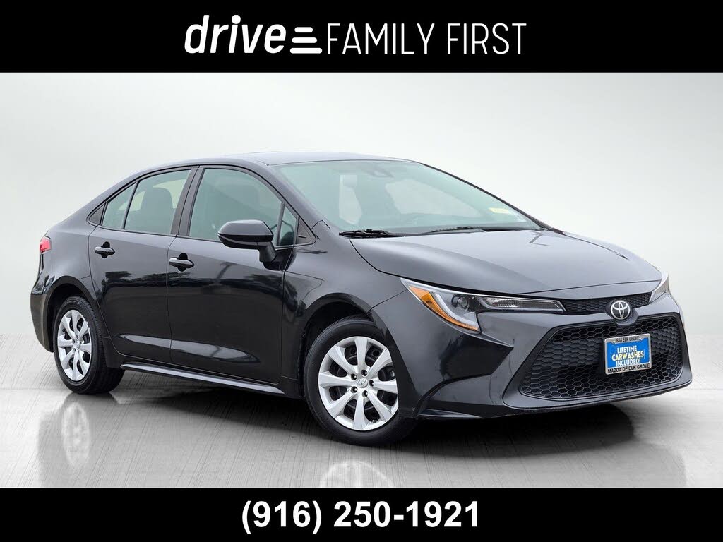 2022 Toyota Corolla LE FWD