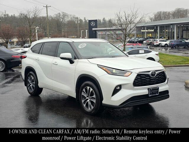 2022 Toyota Highlander XLE AWD