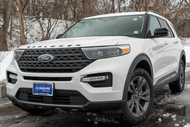 2023 Ford Explorer XLT AWD