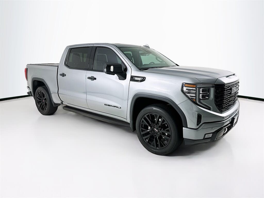 2023 GMC Sierra 1500 Denali Crew Cab 4WD