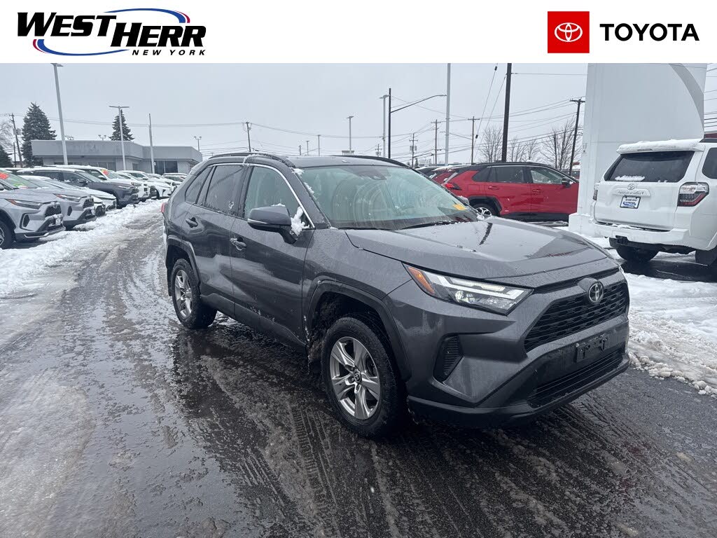 2023 Toyota RAV4 XLE AWD