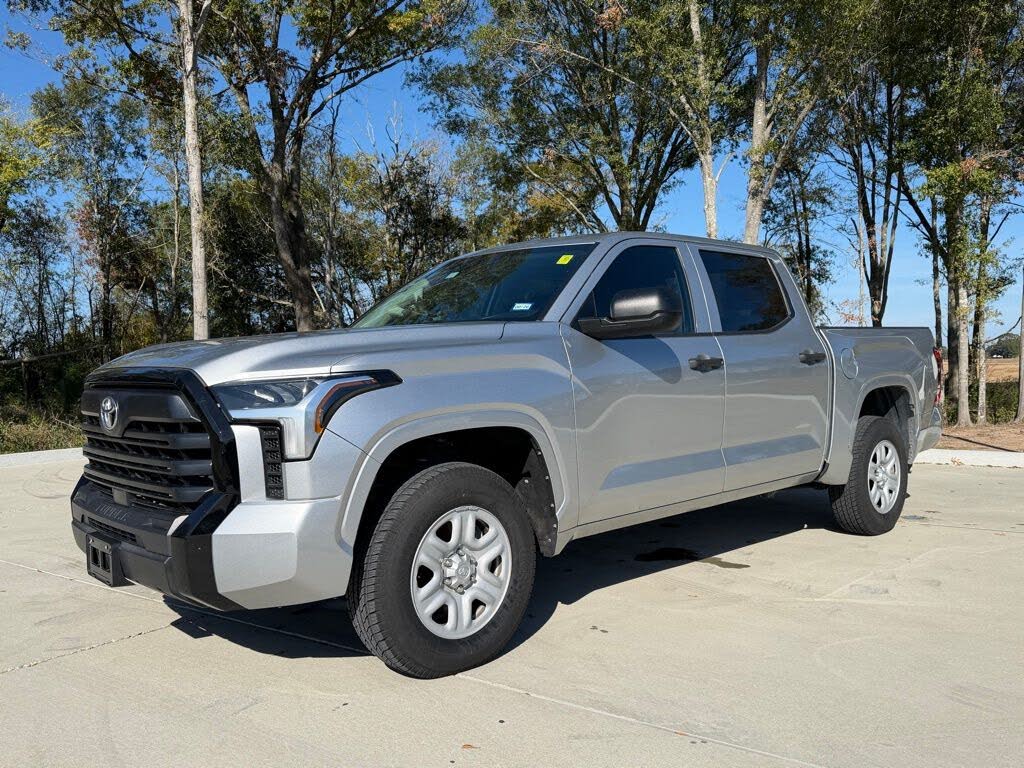 2023 Toyota Tundra SR CrewMax Cab 4WD