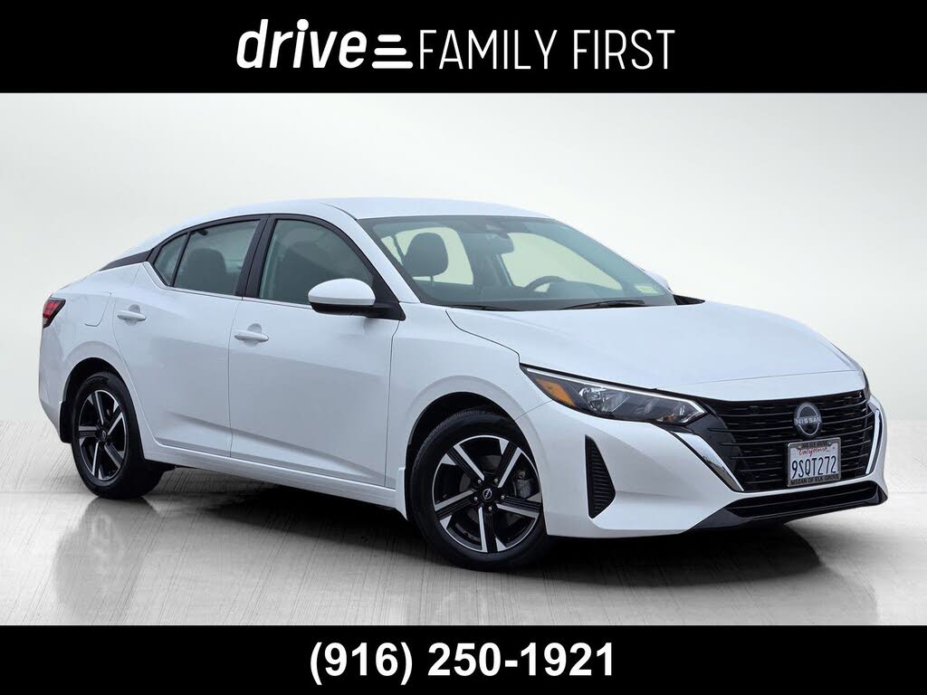 2025 Nissan Sentra SV FWD