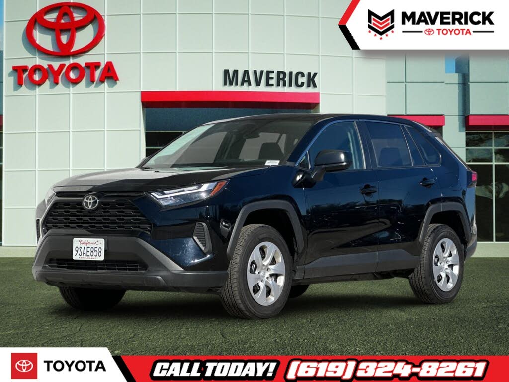 2025 Toyota RAV4 LE FWD