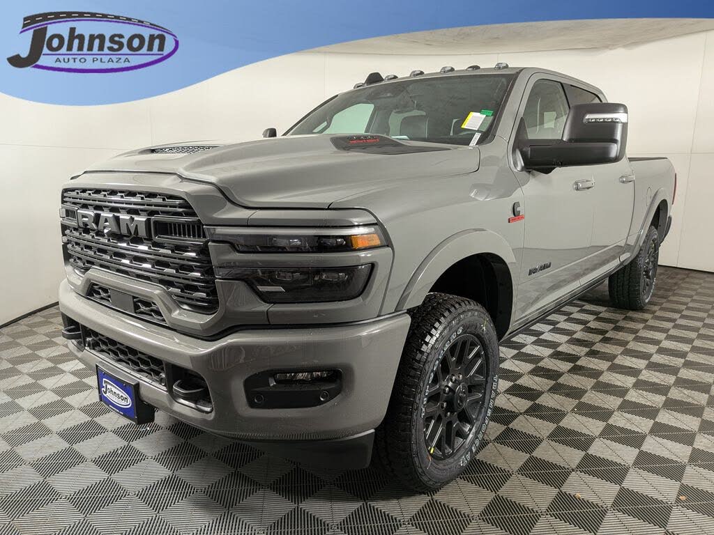 2026 RAM 3500 Limited Crew Cab 4WD