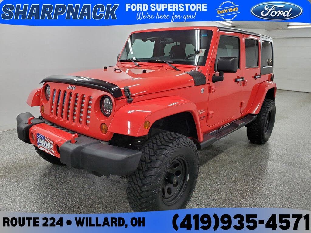 2013 Jeep Wrangler Unlimited Sahara 4WD