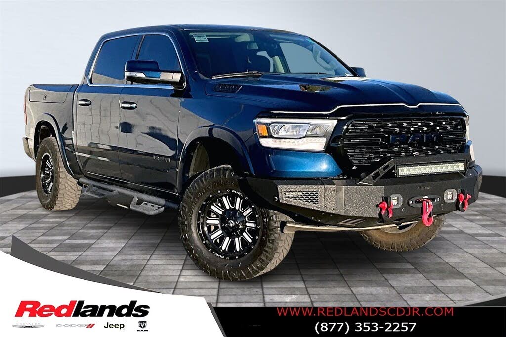 2019 RAM 1500 Laramie Crew Cab 4WD
