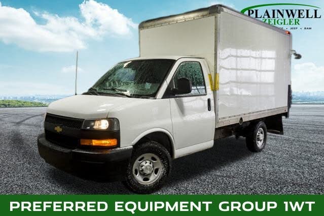 2020 Chevrolet Express Chassis 3500 139 Cutaway RWD
