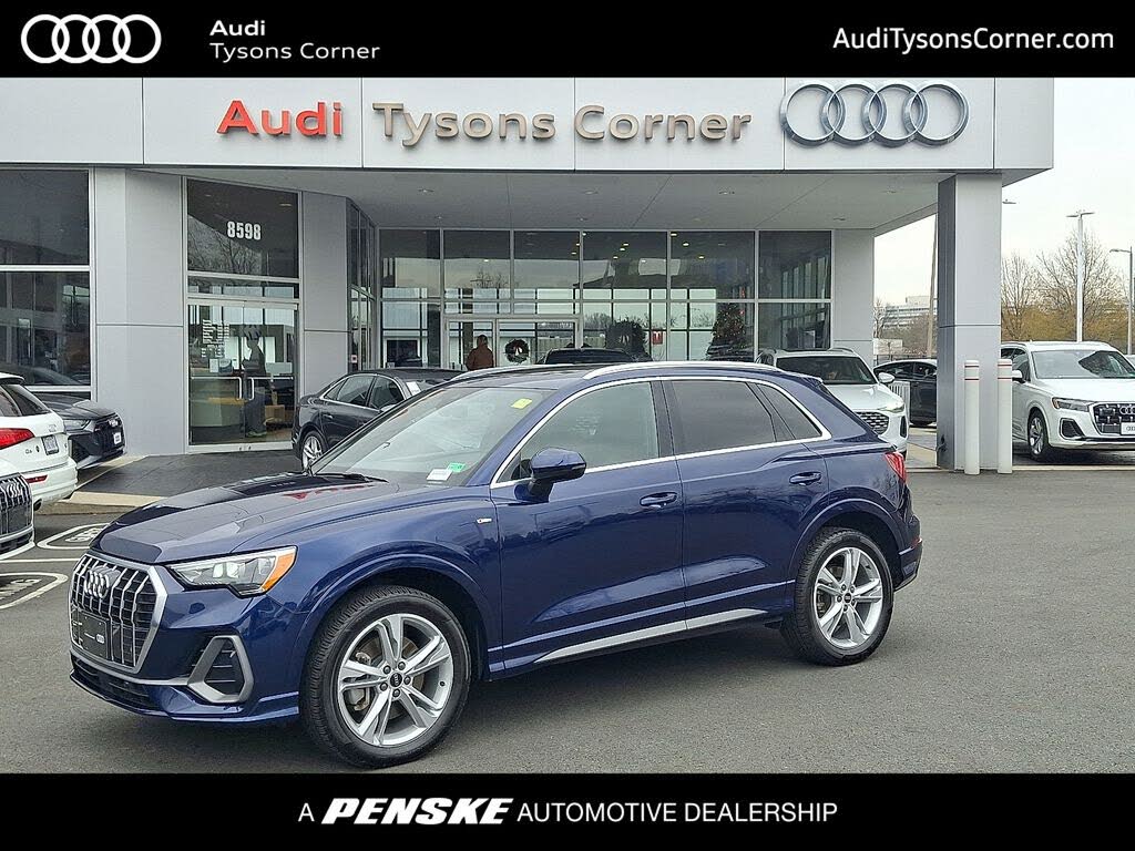 2022 Audi Q3 quattro Premium S Line 45 TFSI