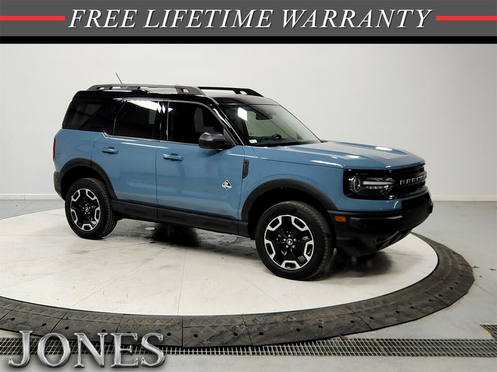 2022 Ford Bronco Sport Outer Banks AWD