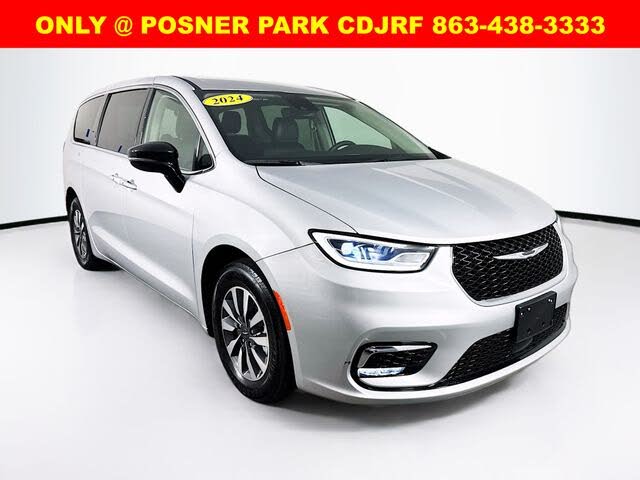 2024 Chrysler Pacifica Hybrid Select FWD