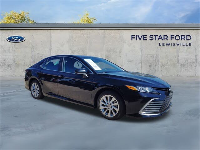 2024 Toyota Camry LE FWD