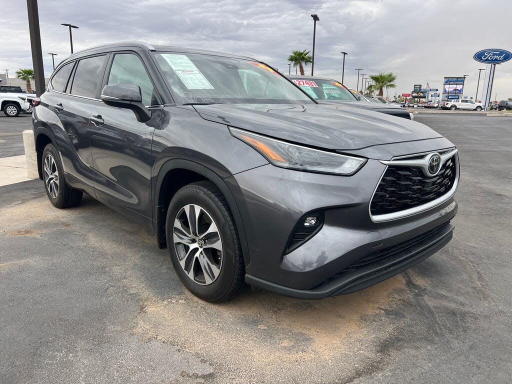 2024 Toyota Highlander XLE AWD