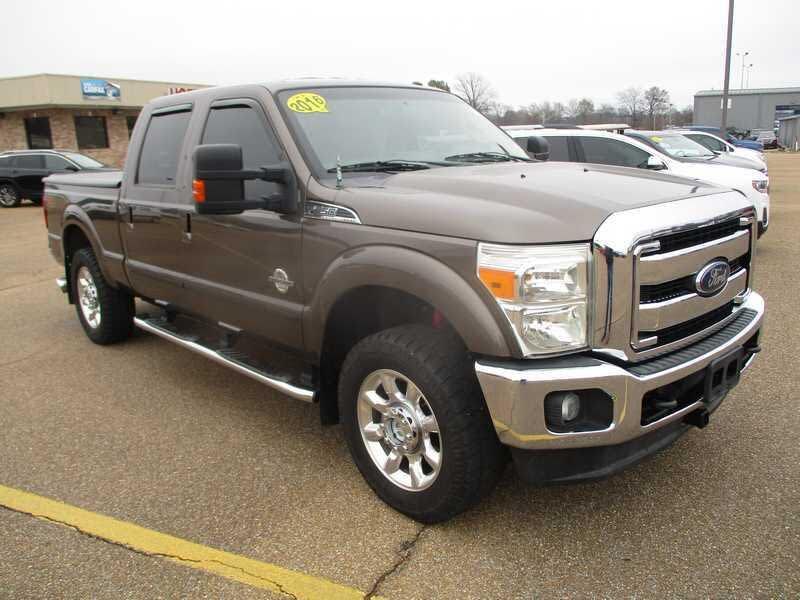 2016 Ford F-250 Super Duty Lariat Crew Cab 4WD