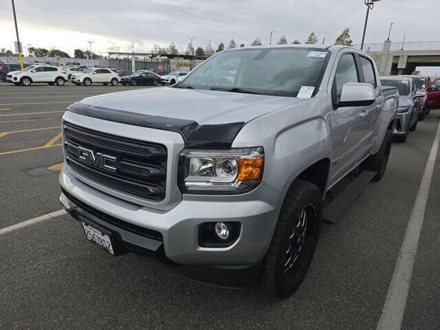 2018 GMC Canyon All Terrain Crew Cab 4WD with Cloth
