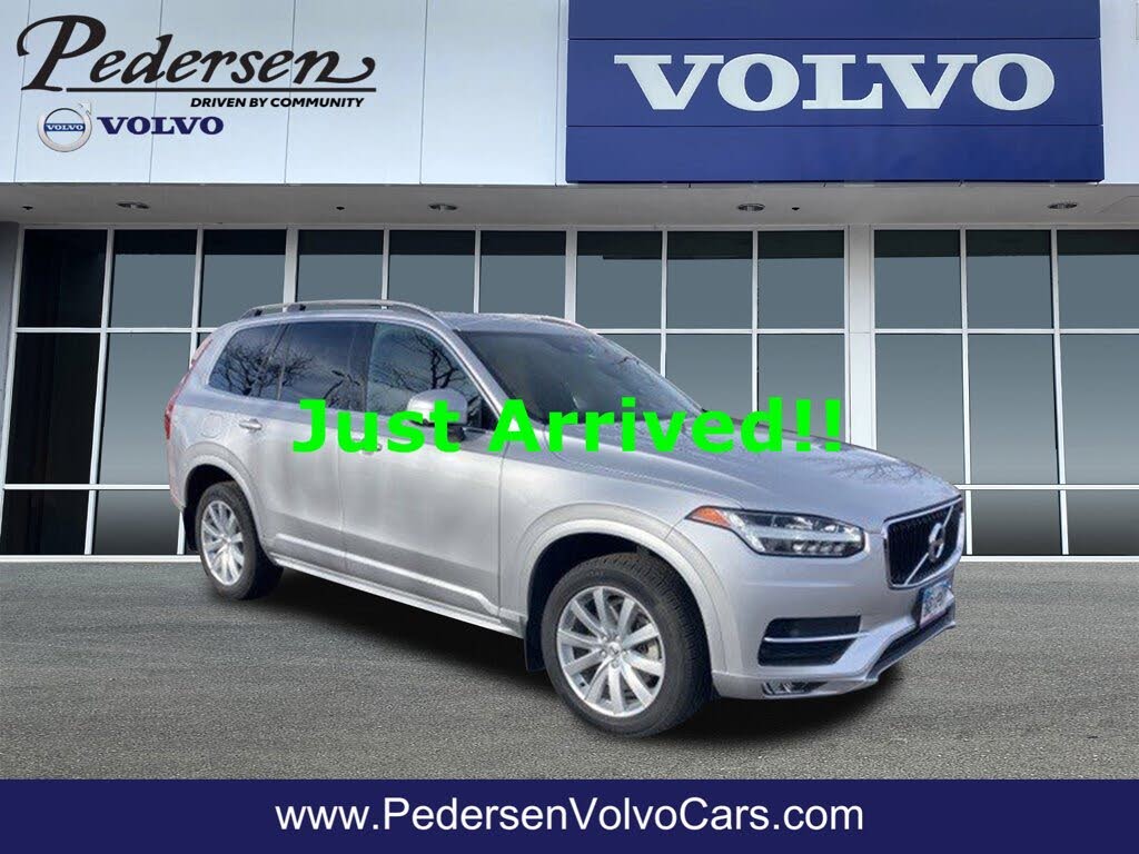 2019 Volvo XC90 T6 Momentum AWD