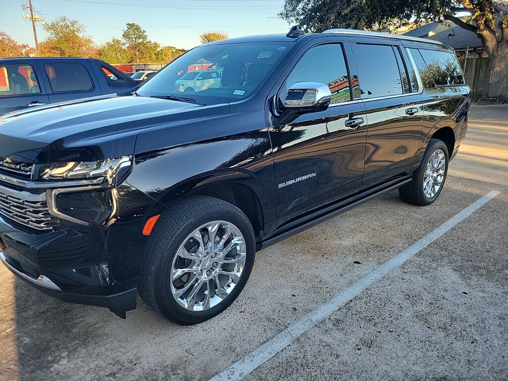 2024 Chevrolet Suburban Premier RWD