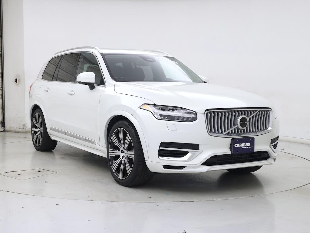 2024 Volvo XC90 Recharge T8 Ultimate Bright Theme 7-Passenger eAWD