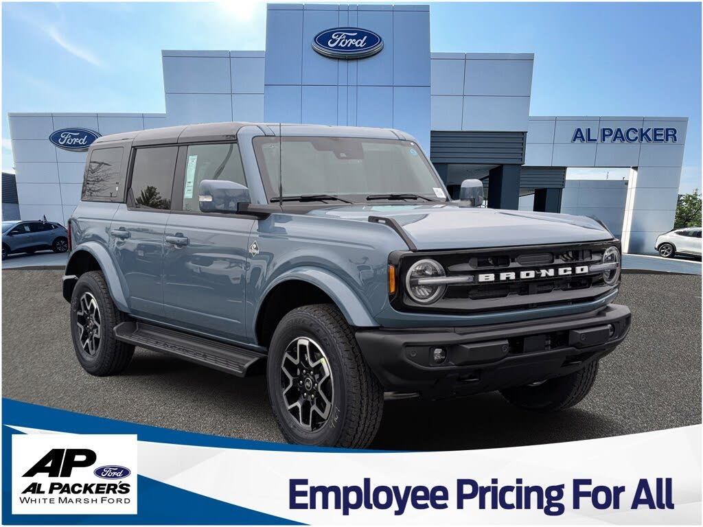 2025 Ford Bronco Outer Banks 4-Door 4WD
