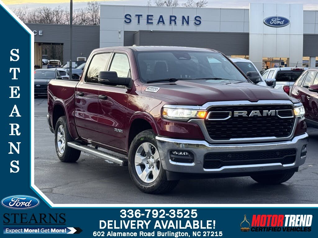 2025 RAM 1500 Big Horn Crew Cab 4WD