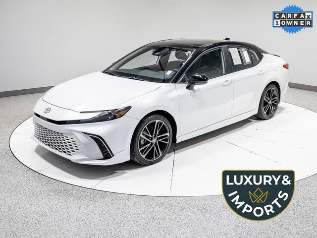 2025 Toyota Camry XSE FWD